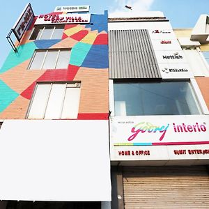 Capital O 23188 Glory Villa